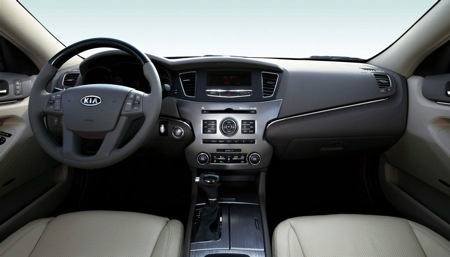 2010 Kia Cadenza luxury sports sedan unveiled in Korea 