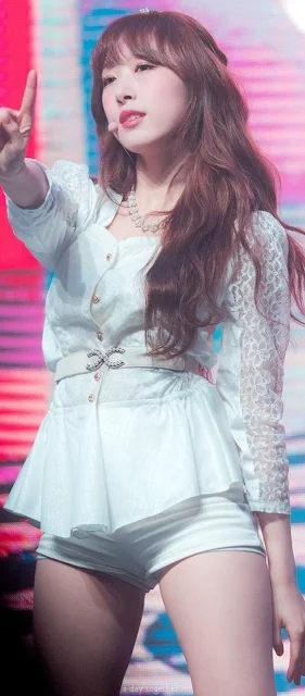 WJSN Soobin (수빈) Main Vocalist