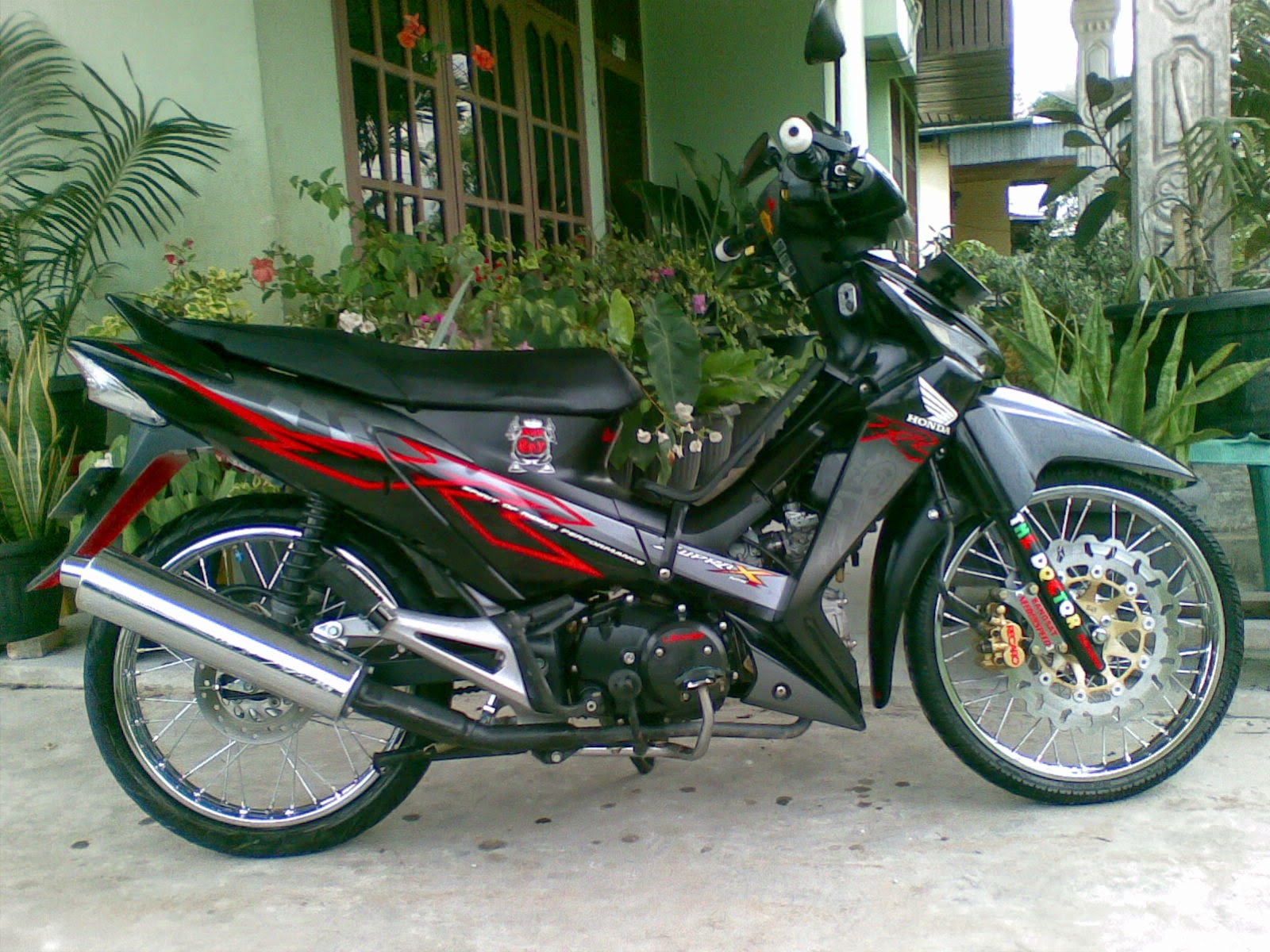 Koleksi Ide Modifikasi Motor Supra X 125 Jari Jari Terupdate Palm