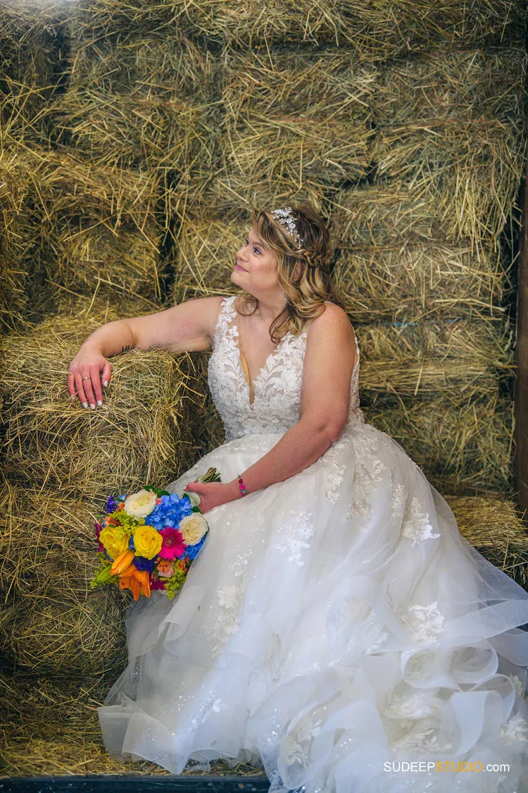 Horse Farm Barn Wedding Photography in Dexter Saline by SudeepStudio.com Ann Arbor Wedding Photographer