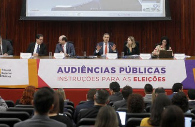 Audiência pública recebe contribuições sobre propaganda eleitoral e sistema eletrônico de votação