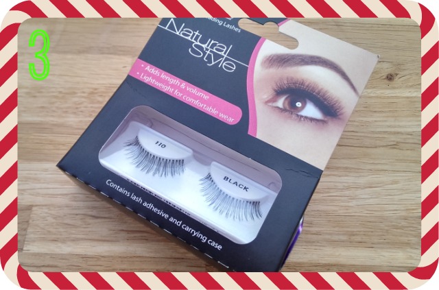 Prize 3 - Ardell lashes