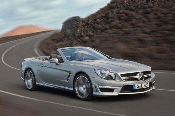 Replacing the old SL model this 2013 MercedesBenz SL63 AMG was revealed at