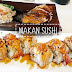 Makan di De'Sushi Jogja