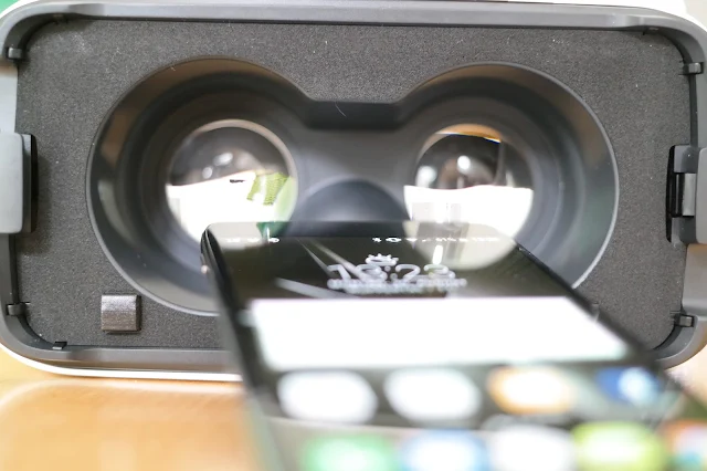 Etwas zwischen Cardboard und Daydream. VR mit dem Alcatel Idol 4S.