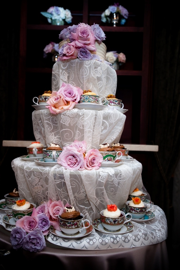 vintage wedding cupcakes