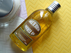 L'Occitane Almond Shower Oil