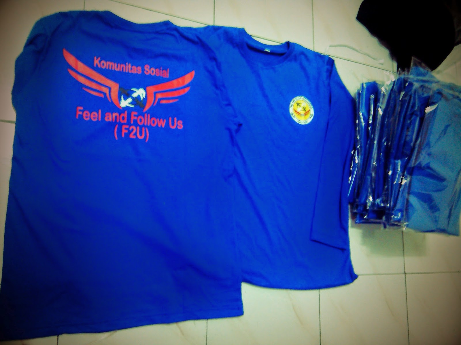 Kaos Komunitas Sosial Feel and Follow Us F2U Batam