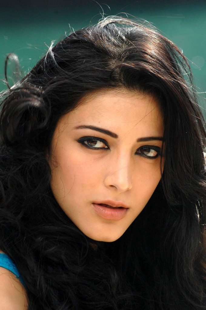 Shruti Hassan, Tollywood, Bolly South, Bollywood, Kollywood, Telugu, Tamil, Hot, Indian Celebs, Celebs, Closeups, 