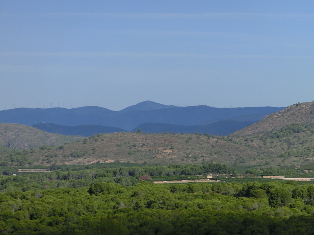 monte santa bárbara visto desde las montañas del codoval