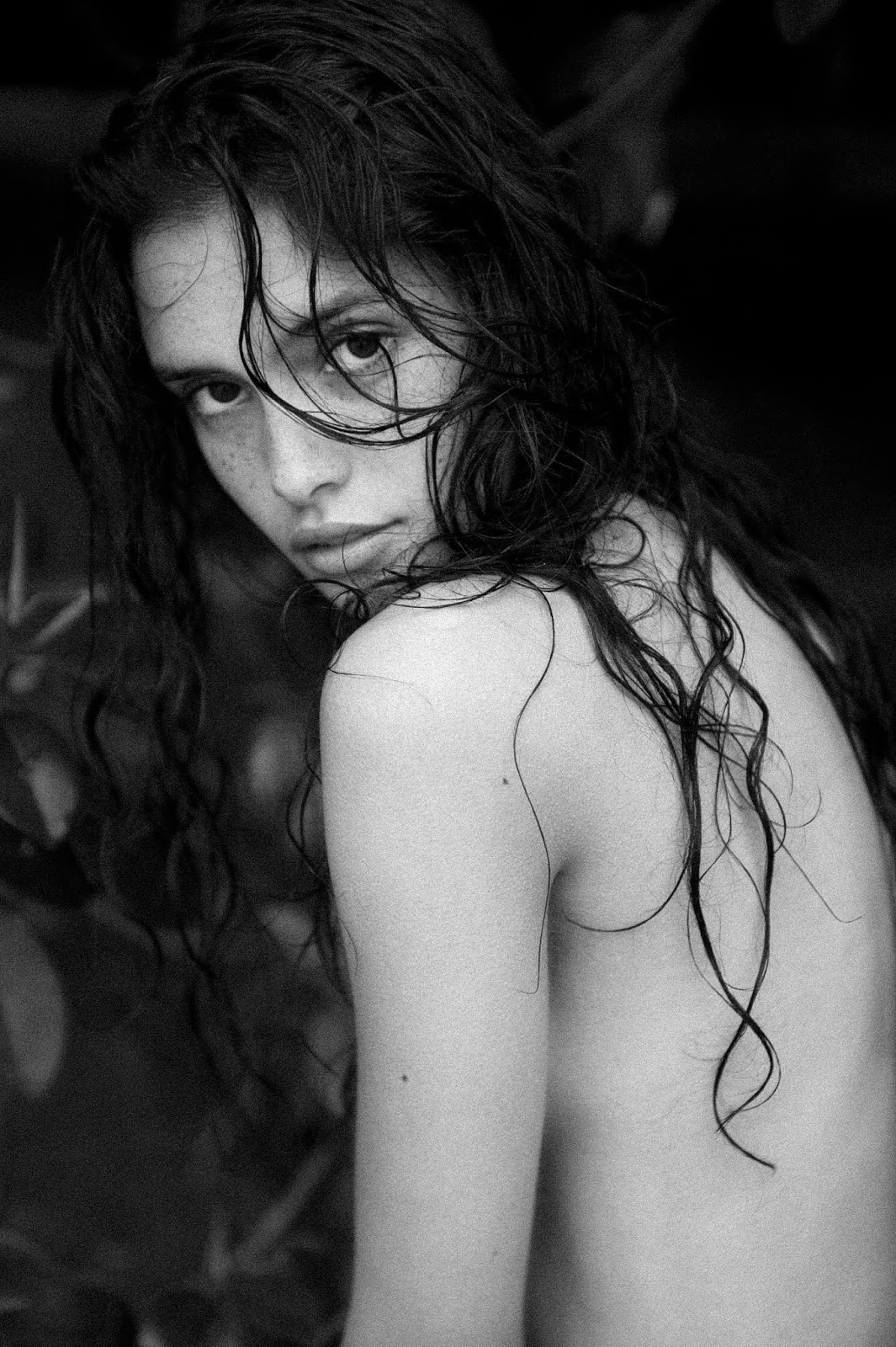 Zoe Barnard hot model photo