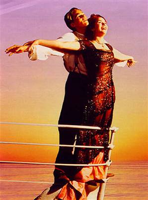 leonardo dicaprio in titanic 2 leonardo dicaprio titanic 2. leonardo dicaprio in titanic 2