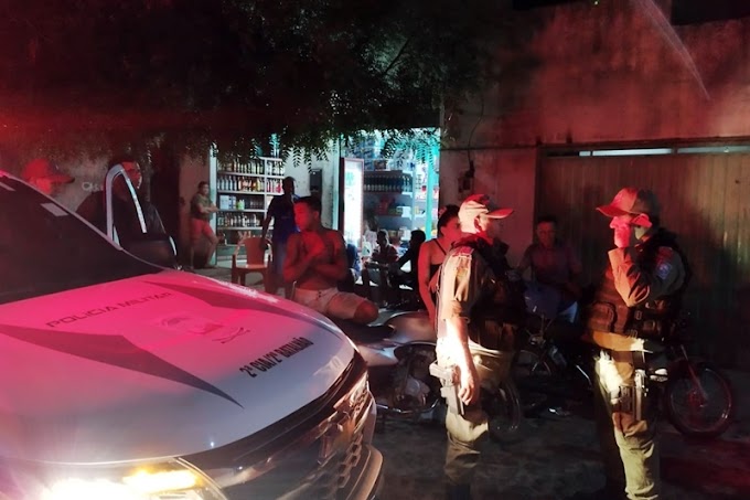 VÍDEO: Criminosos armados rendem clientes e servidores e roubam dinheiro de comércio em Cocal