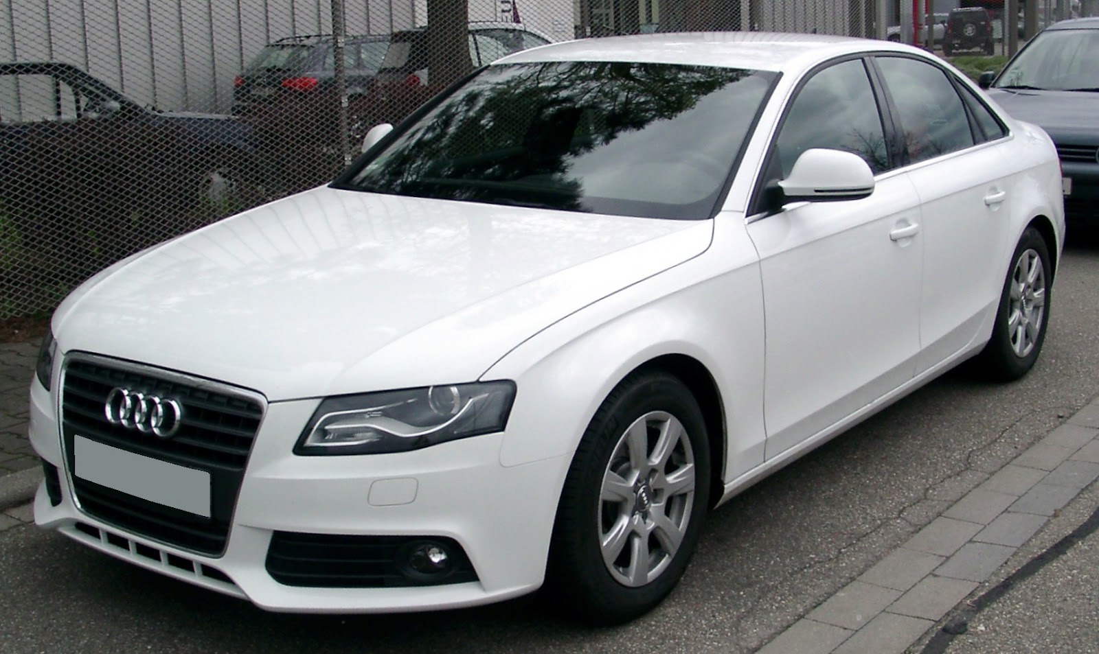 Audi A4 indonesia