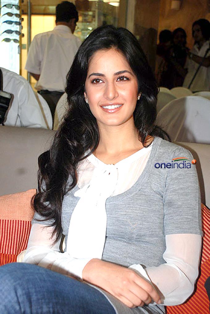 hot wallpapers of katrina kaif. Katrina Kaif Hot Photos