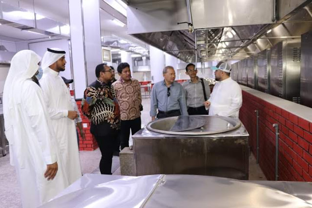 Menag Tinjau dan Tes Layanan Jemaah Haji di Makkah