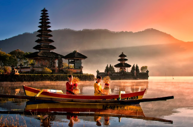 Tempat Wisata di Bali : Danau Beratan Bedugul