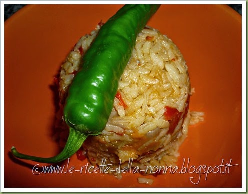 Riso freddo con peperoni dolci, zafferano e peperoncino piccante fresco (9)