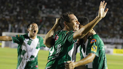 Oriente Petrolero - Festejo del golazo de Gualberto Mojica - Club Oriente Petrolero