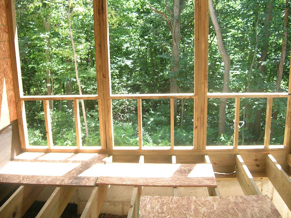 Screened in porch