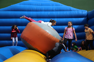 Carrera proeuskera y actividades infantiles en las fiestas de Rontegi