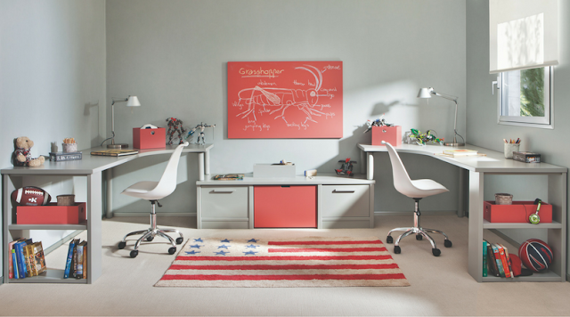 habitación adolescente con toques rojos