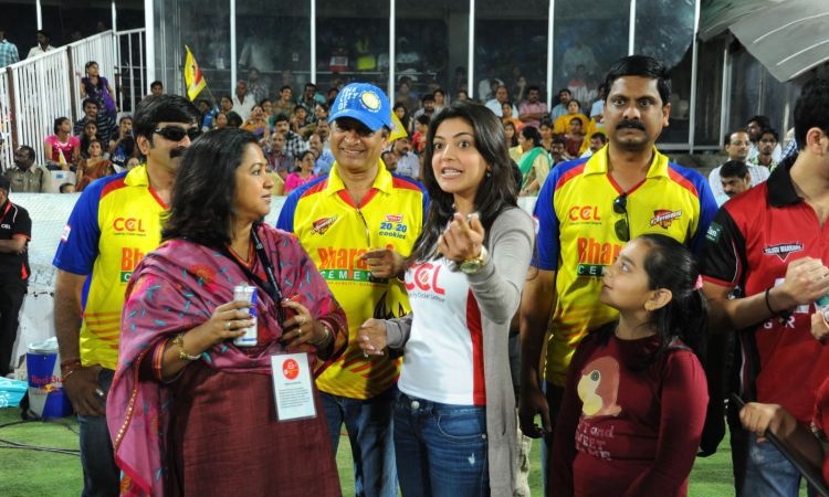 CelebsKarnataka Bulldozers vs Chennai Rhinos CCL Final Match Photos film pics