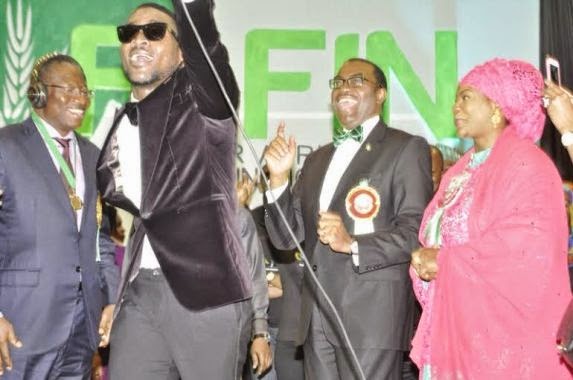 6 President Jonathan Rocks Dbanjs Beats By Dre Headphone [See Photo]