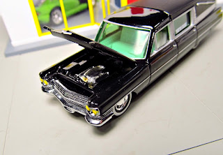 Hot Wheels 100% Black Box 1963 Cadillac Fleetwood Hearse