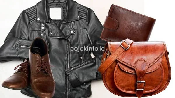 Tas, sepatu, wayang, dompet, jaket. Merupakan contoh hasil kerajinan