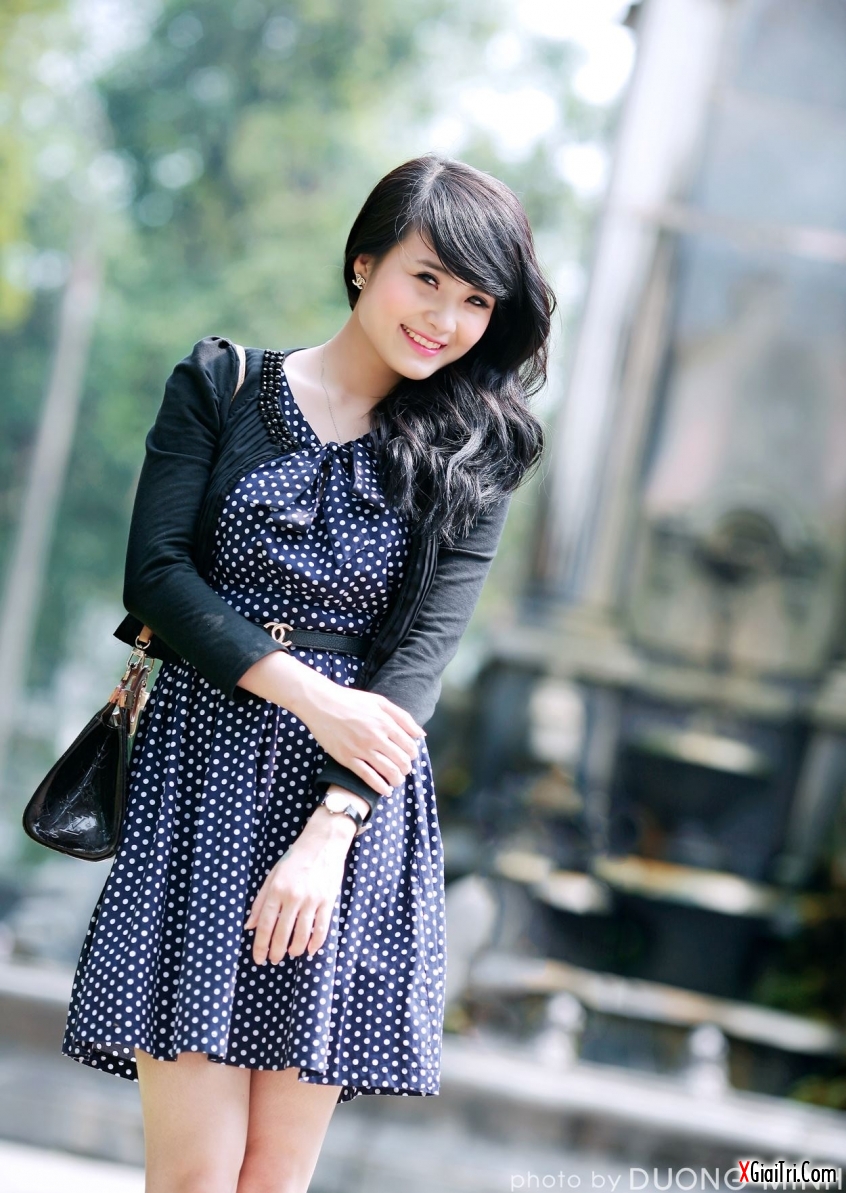 Khánh Chi xinh tươi