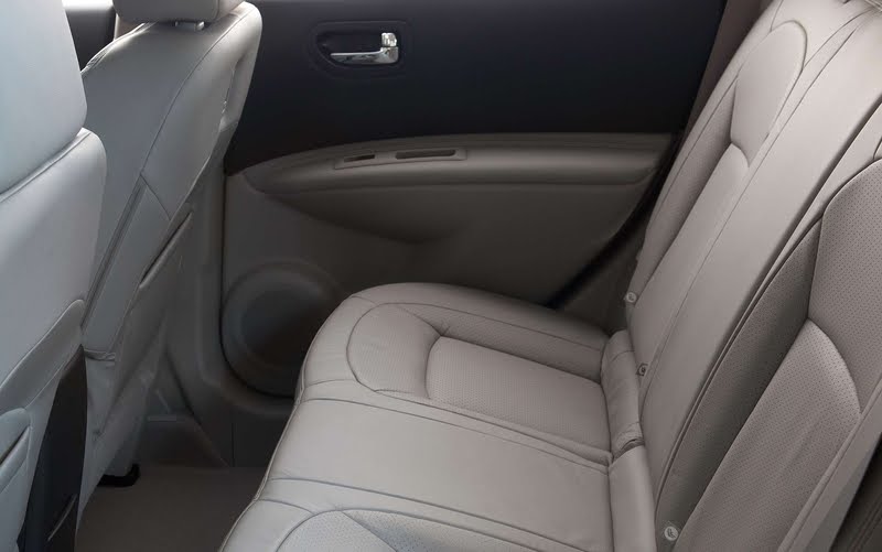 2011 Nissan Rogue Pictures. 2011 Nissan Rogue Rear Seats