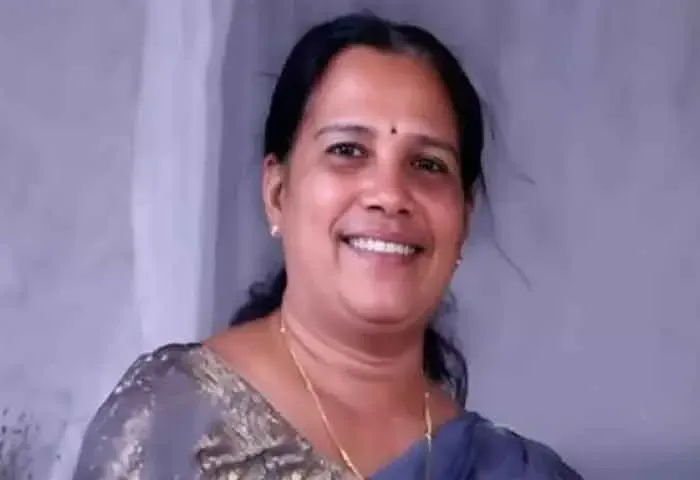 Teacher died paragliding accident in Thailand, Kottayam, News, Teacher Died, Paragliding Accident, Obituary, Injury, Hospital, Treatment, Dead Body, Kerala News