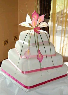 Wedding Cakes with calla lilies