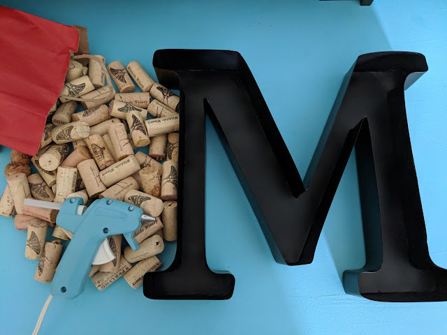 DIY monogramed letter, monogramed letter wall, monogramed letter craft, monogramed letter, wine cork craft, wine cork letter, Monogramed M, how to make a wine cork letter, Amazon crafts, craft, wall decor, home decor, wine cork decor,