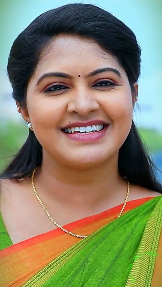 Rachitha Mahalakshmi Face Closeup Photos