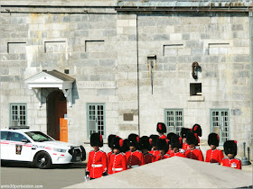 Cambio de Guardia de la Ciudadela de Quebec 