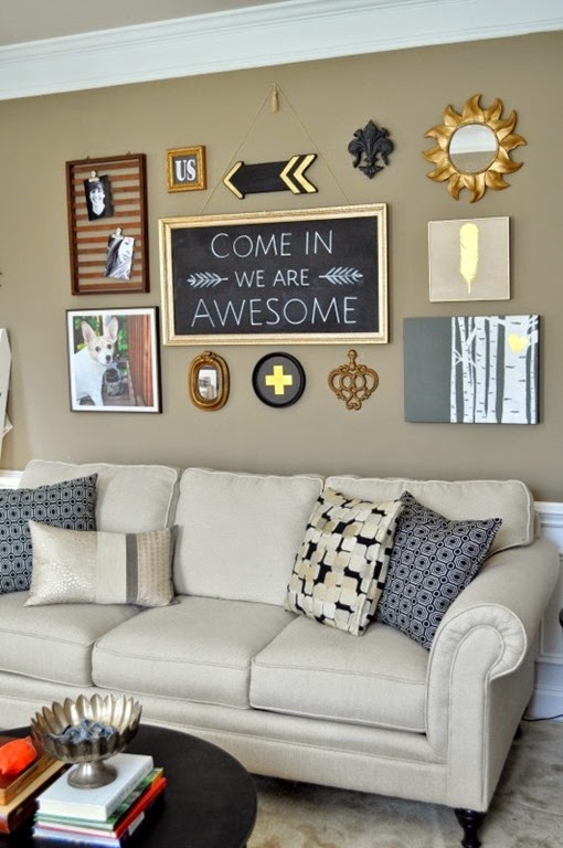 DIY-Living-room-makeover-black-gallery-wall1-531x800