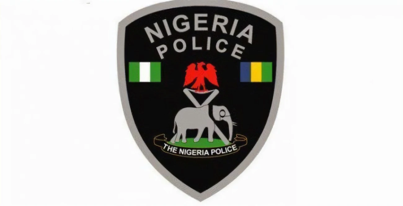 The Bayelsa State Police Command has been thrown into mourning following the sudden collapse and subsequent death of an Assistant Commissioner of Police, ACP Emmanuel Asufi.