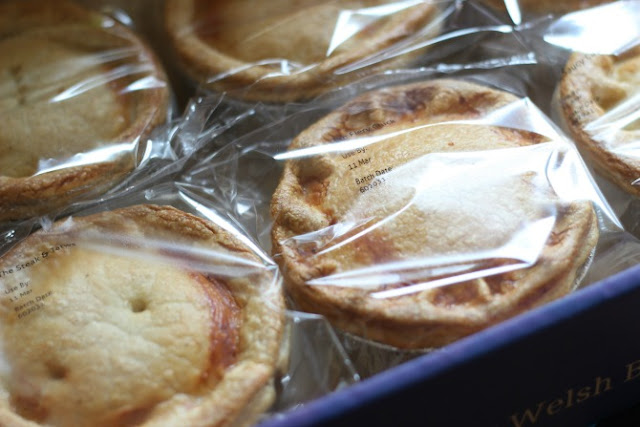 Wilfreds pies in the box