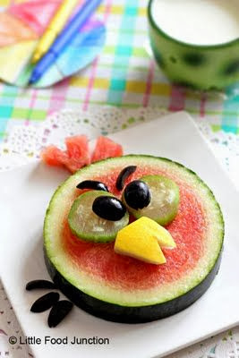 http://www.cutefoodforkids.com/2011/03/babybel-cheese-angry-bird.html