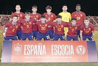 SELECCIÓN DE ESPAÑA SUB 21. Temporada 2023-24. Rafa Marín, Gabri Veiga, Javi Guerra, Pablo Cuñat, Samu Omorodion. Arnau Martínez, Alejandro Francés, Diego López, Hugo Bueno, Ilias Akhomach, Pablo Barrios. SELECCIÓN DE ESPAÑA SUB 21 1 🆚 SELECCIÓN DE ESCOCIA SUB 21 0 Lunes 11/09/2023, 21:00 horas. Campeonato de Europa se Selecciones Sub 21 Eslovaquia 2025, fase de clasificación, Grupo B, jornada 2. Jaén, España, antiguo estadio de La Victoria: 9.000 espectadores. GOLES: ⚽1-0: 83’, Beñat Turrientes.