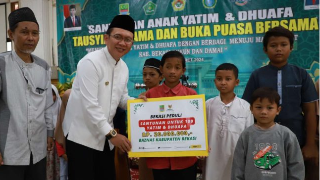 Bersama MTM dan BAZNAS, LDII Bekasi Santuni Dhuafa