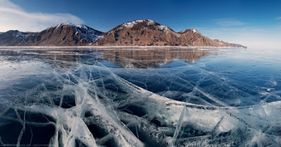 Frozen Lake Baikal Siberia Russia Lago Baikal congelado Siberia Rusia