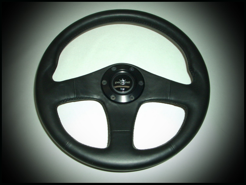 Genuine Bugatti Full Leather Steering Wheel It is made by Personal