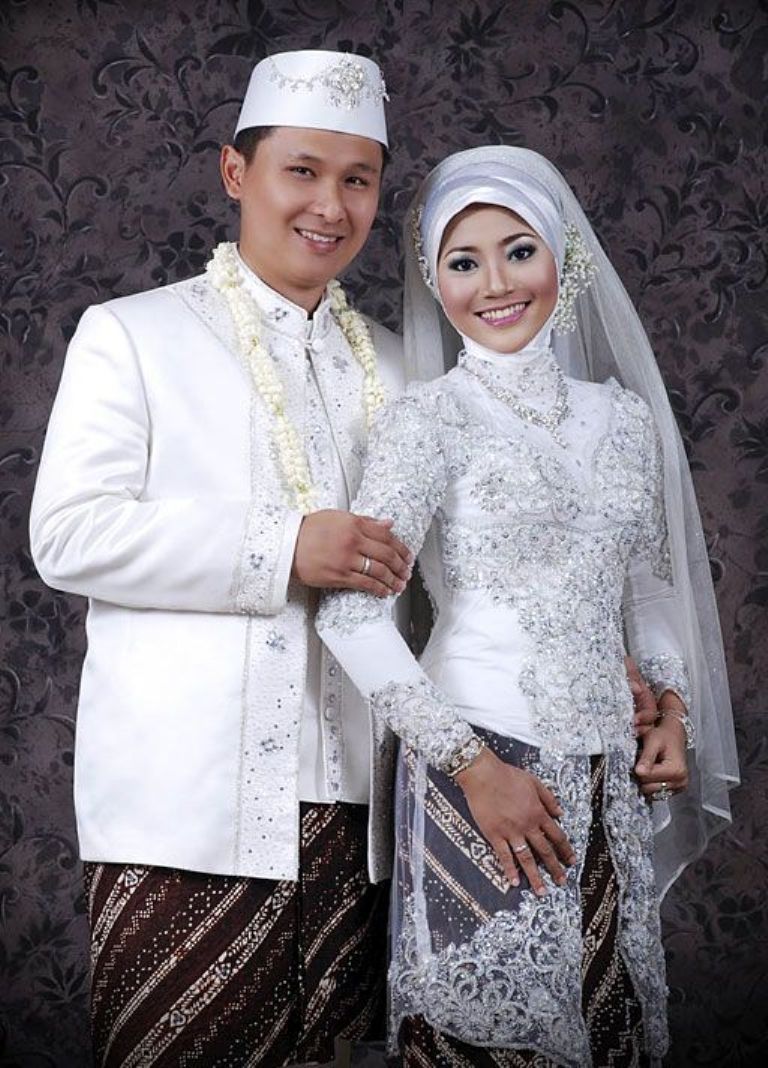  baju pengantin muslim dan model kebaya pengantin modern 