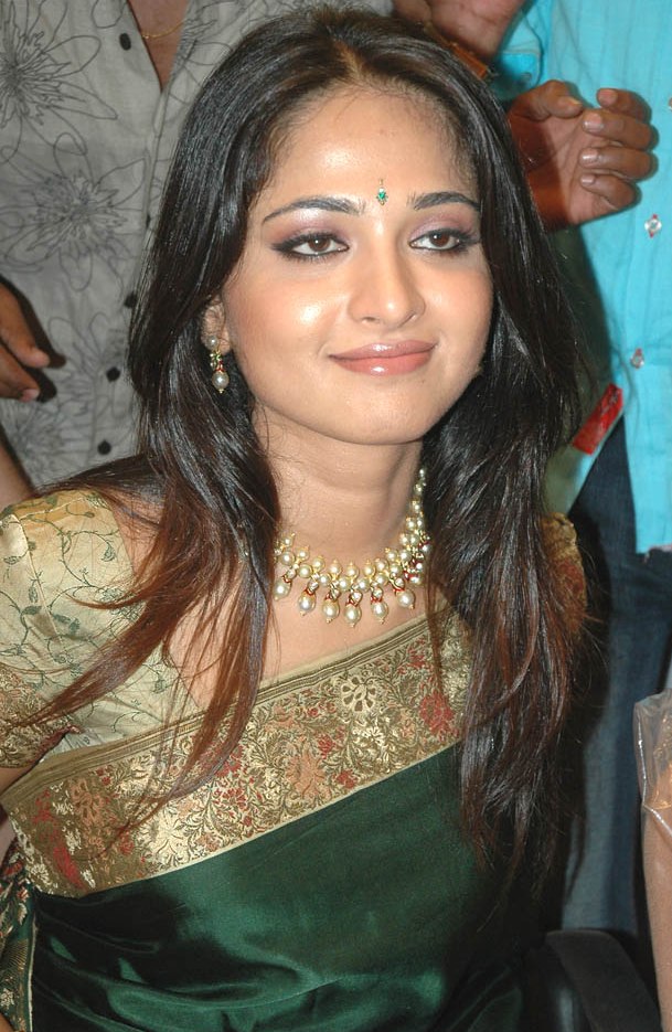 Actress AnushkaShetty Latest Images