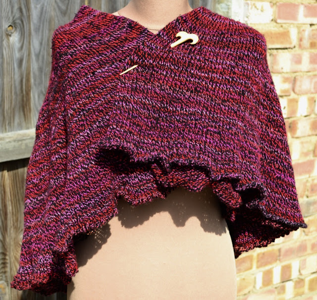 Circular Shawl Free Knitting Pattern (Yarn: Hayfield Illusion DK)