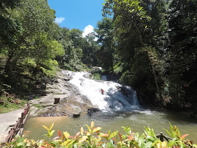 Air Terjun Lata Bayu