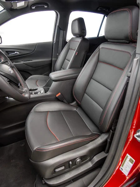 Nova Chevrolet Equinox 2022 - RS - interior